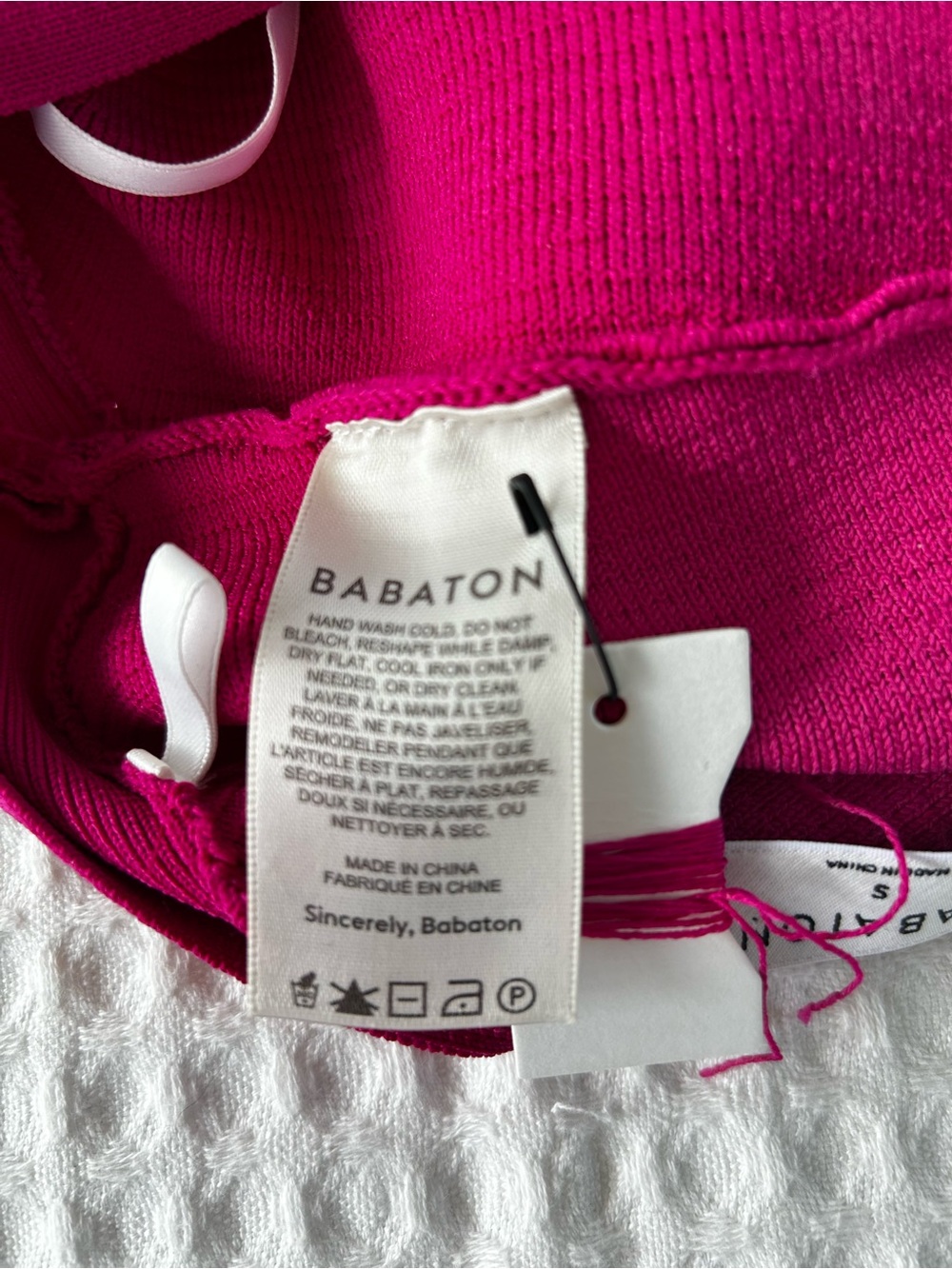 NEW Aritzia Babaton Sculpt Knit Criss Cross Cropped Tank Small Pink - Picture 9 of 10